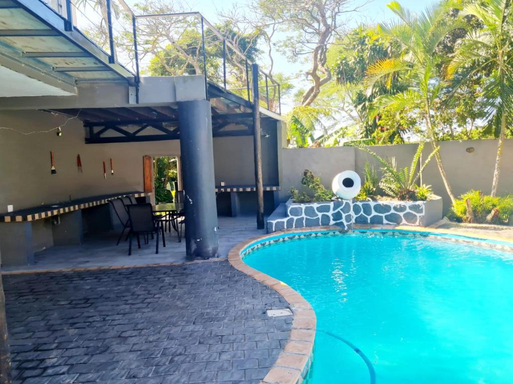 AveBulela Penthouse