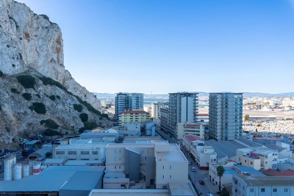 Great Studio with View-Hosted by Sweetstay