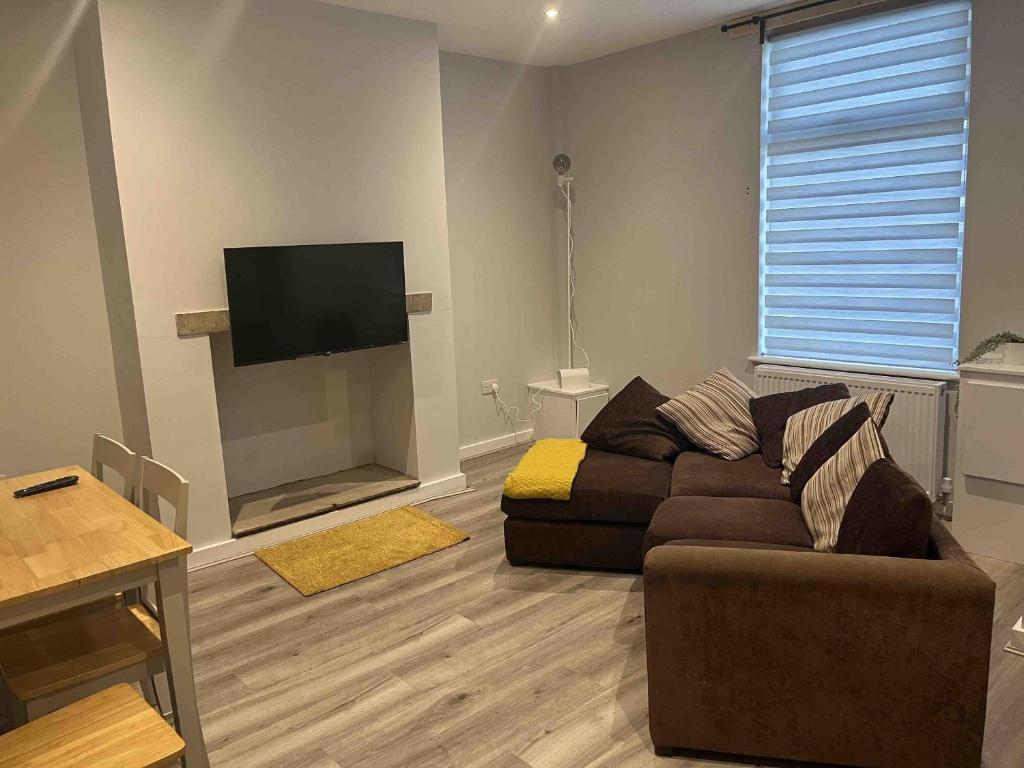 Cosy 3 Bed House
