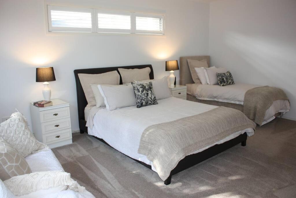 Little Haven in Mount Eliza with views