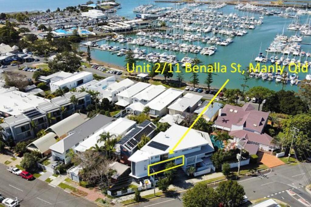 Unbeatable location, very large apartment