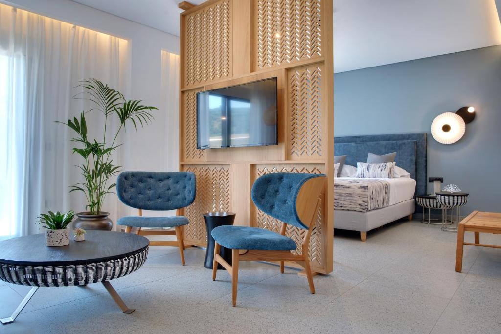 Charisma Boutique Hotel