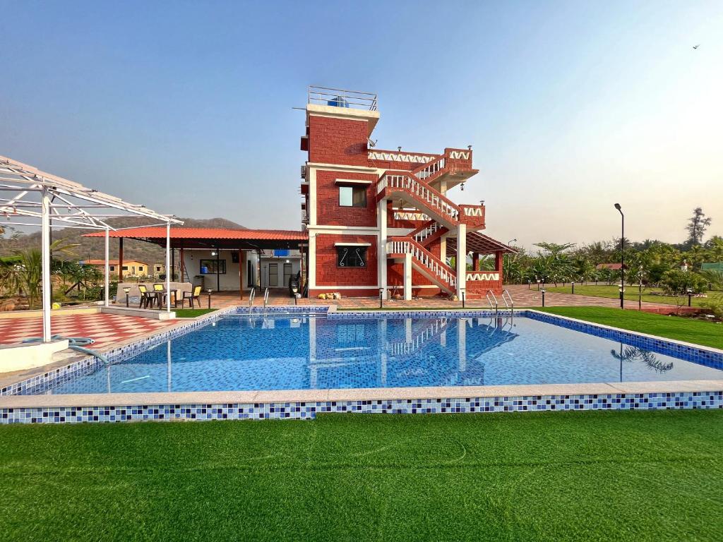 Vibe Meadows Villa with Private Swimming Pool Near Kashid Beach