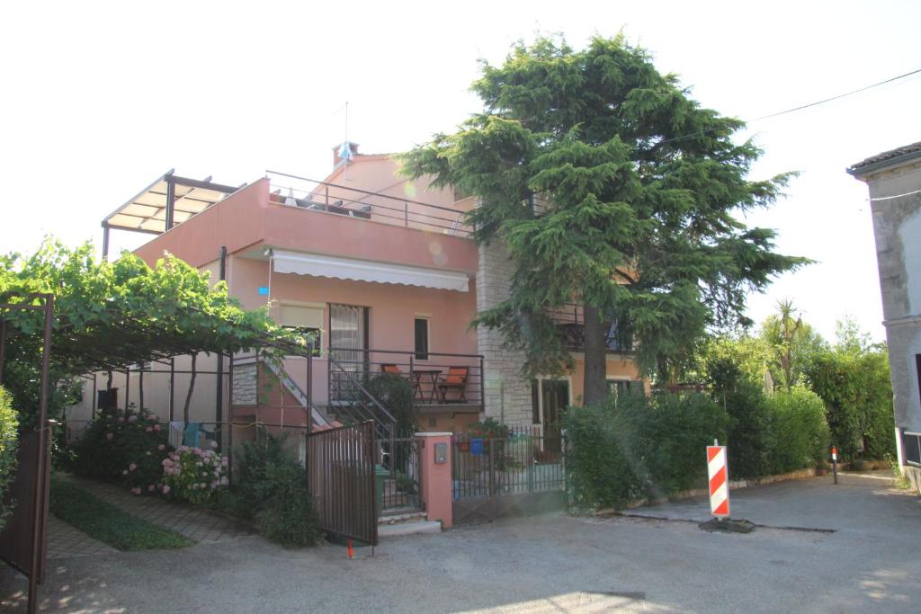 Apartments Eva