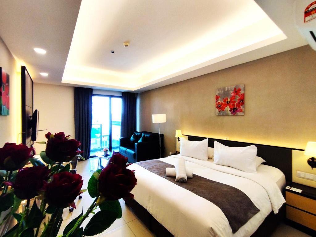 TopGenting RosyColdSuite4Pax @GrdIonDelmn