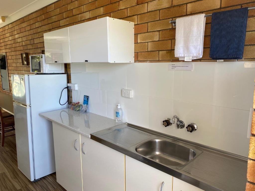 Shelly Beach Motel