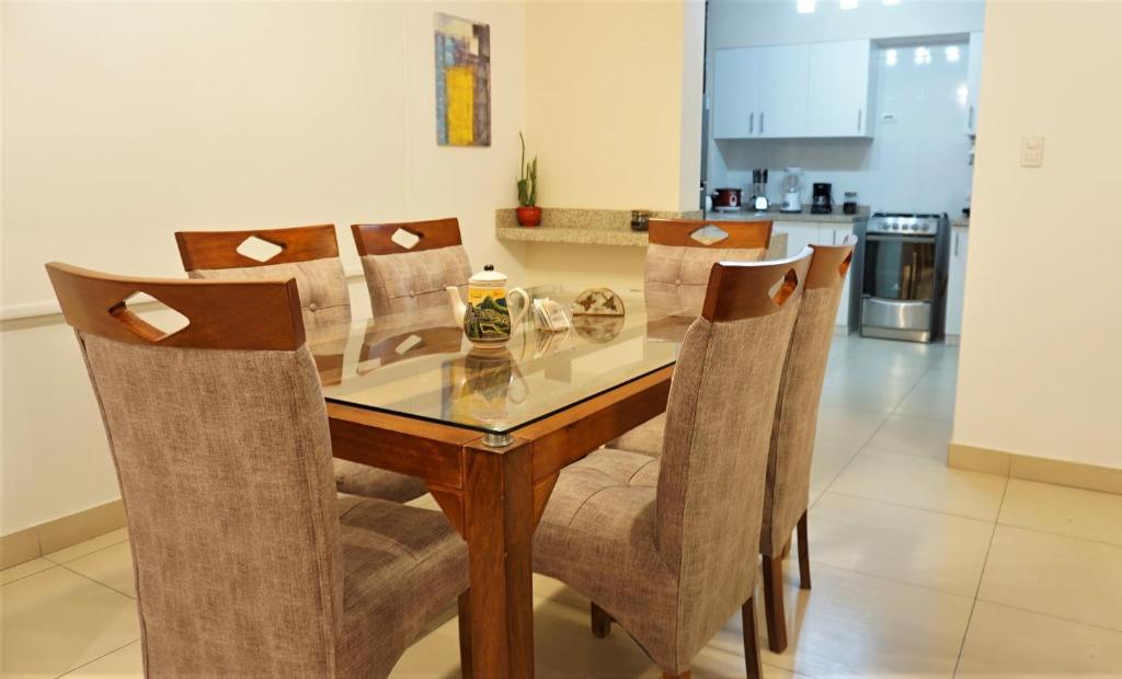 APARTAMENTOS PRIVADOS - 10 minutos Aeropuerto Jorge Chavez Lima, Callao