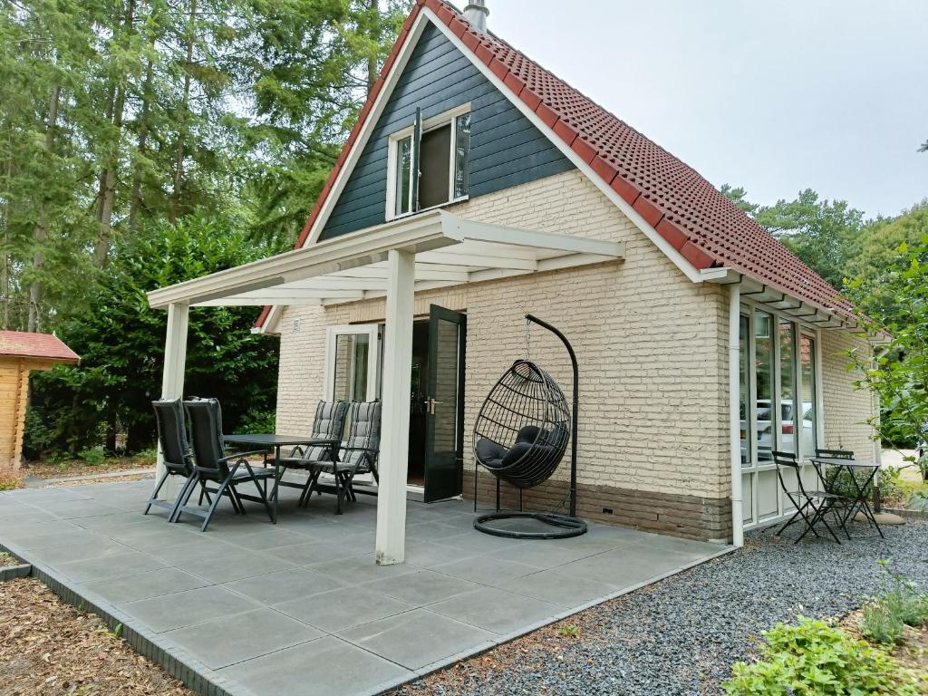 Charming forest villa in Lochem