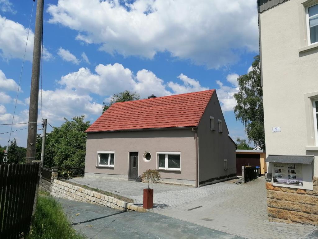 Haus Sandstein Glück Biedermann