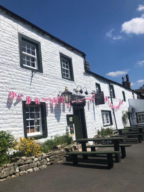 Queens Arms Litton