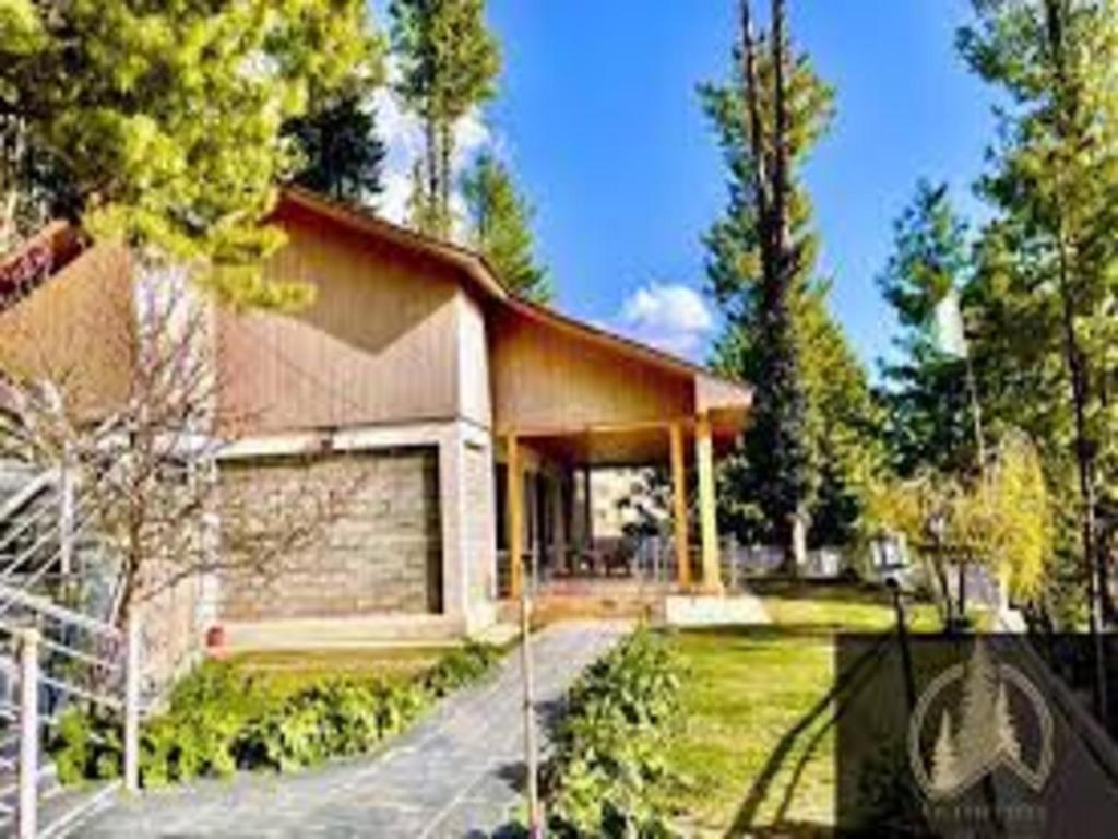 Shimla Resort