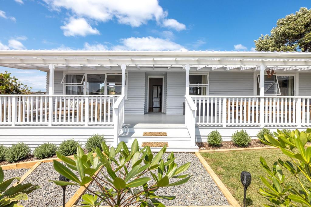 Ti Cottage