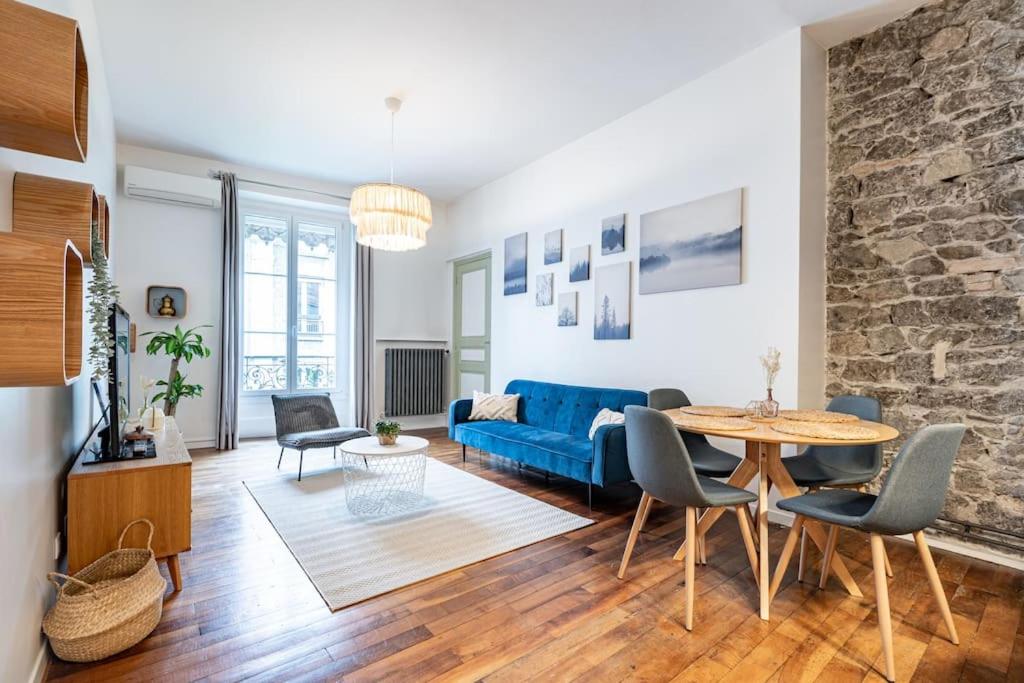 Hyper-centre: 4 personnes - wifi fibre - confort +