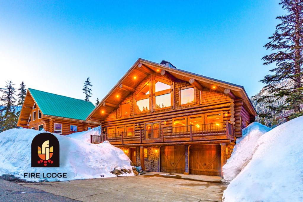 Luxury Family Cabin at Summit West