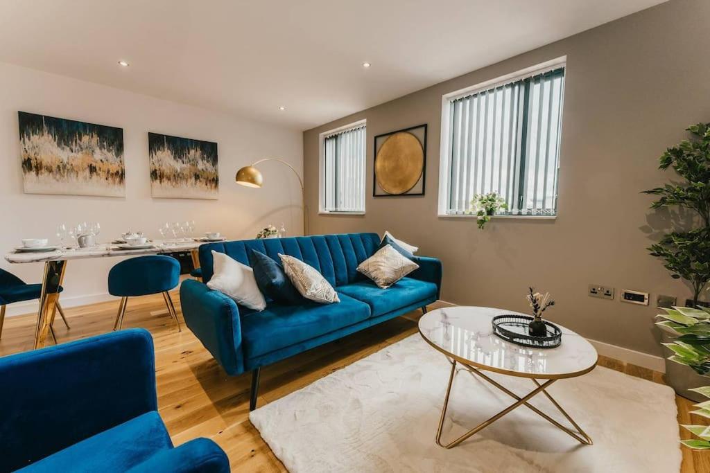Pacific Suite - Wyndale Living- BHam JQ Lux 2 BR