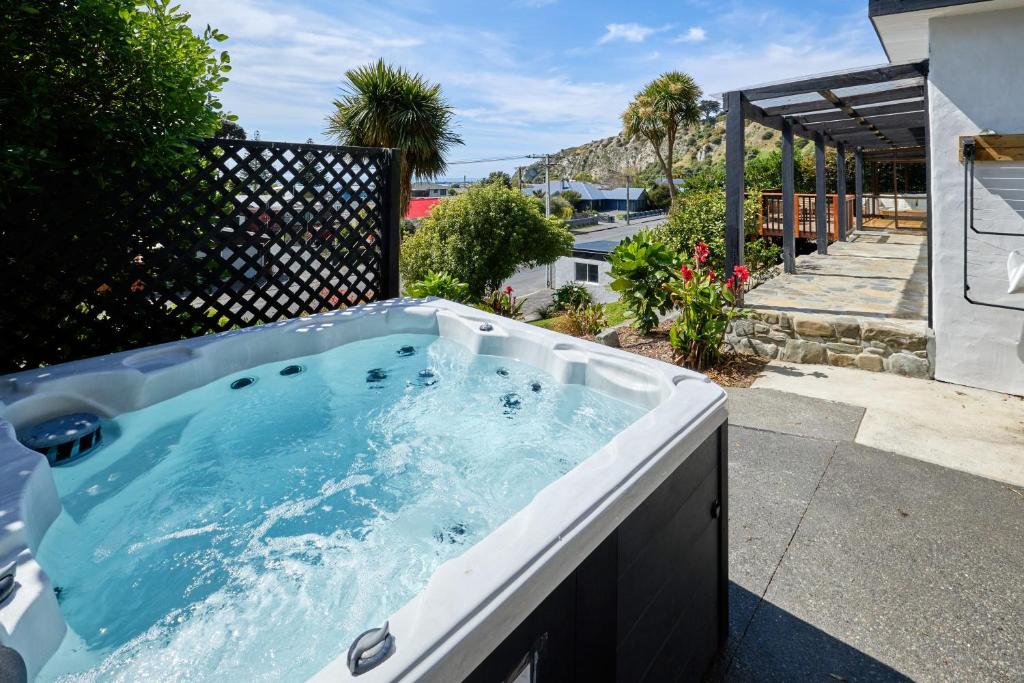 Torquay Retreat
