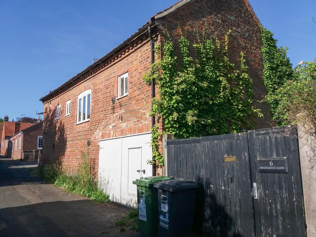 Madeleines Barn