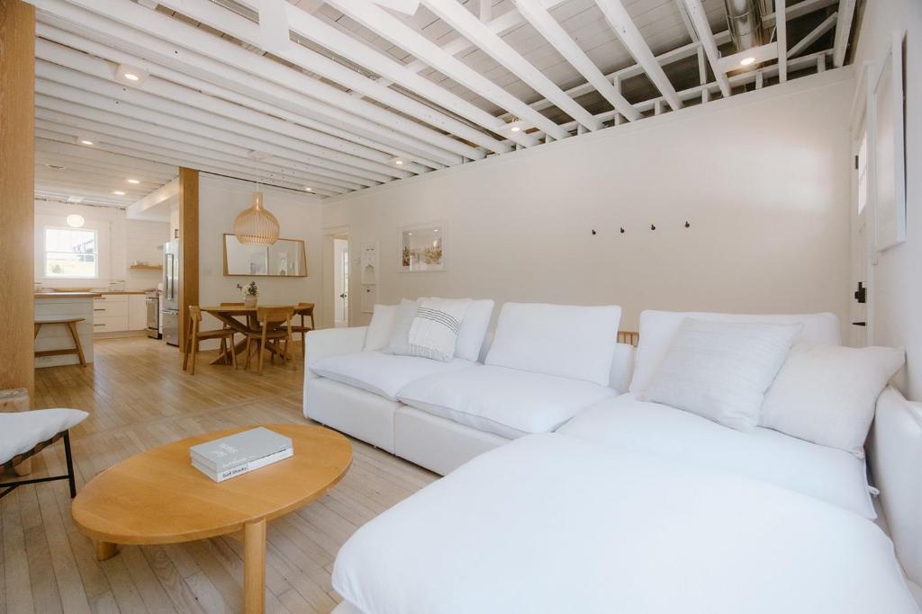 Villa Marguerita by WB Abodes