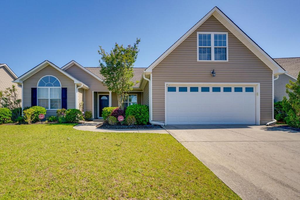 Wilmington Vacation Rental Near Beach and Pier!