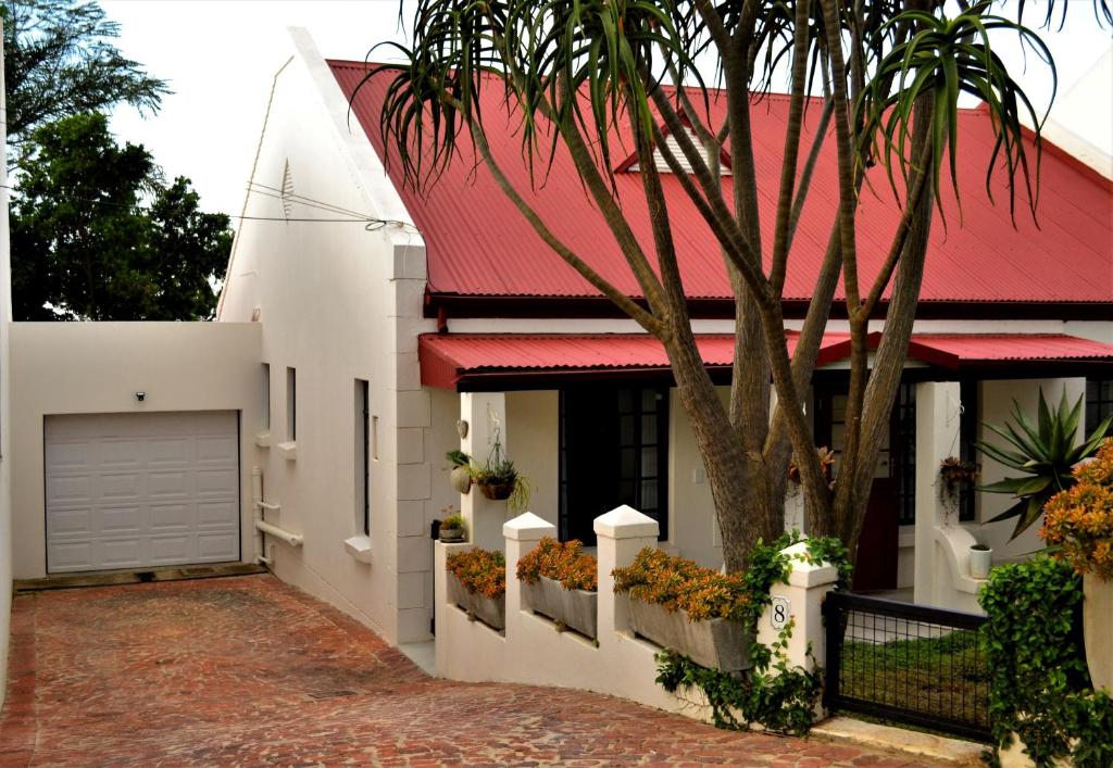 Zebra Cottage - House - Backup Power - Fast WIFI