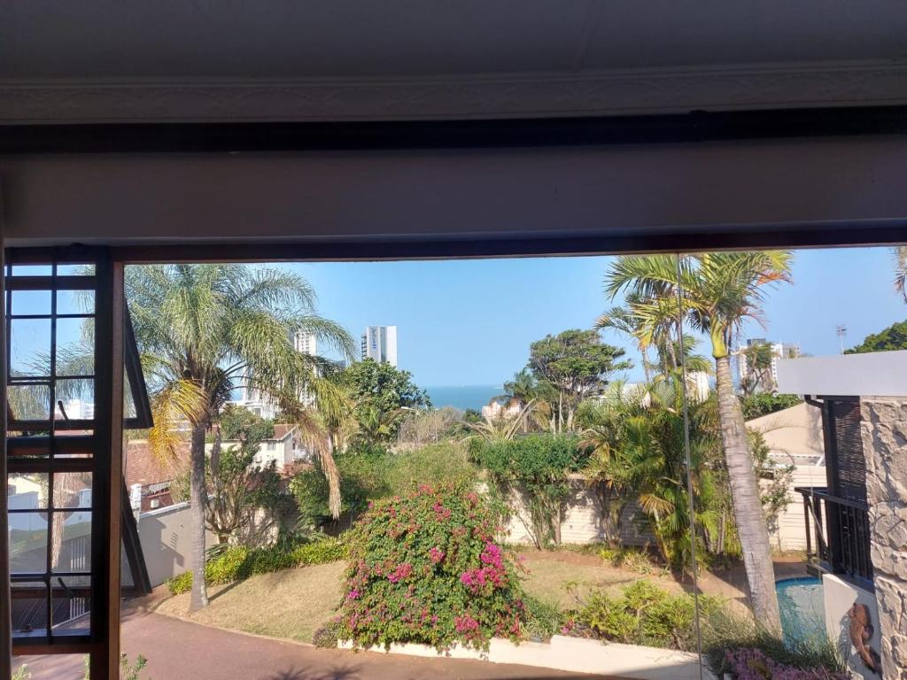 5 Oyster Crescent Villa Umhlanga