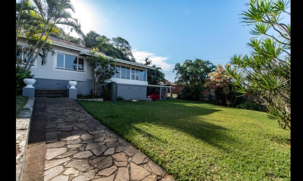 Rose Holiday Home