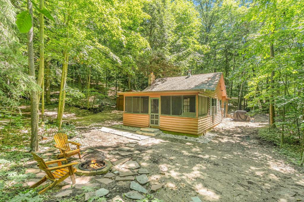 Deer Creek Cabin