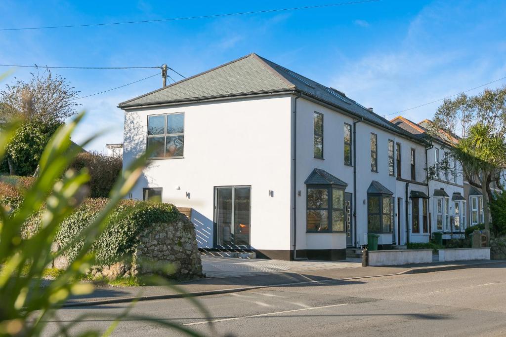 Nova Cottage