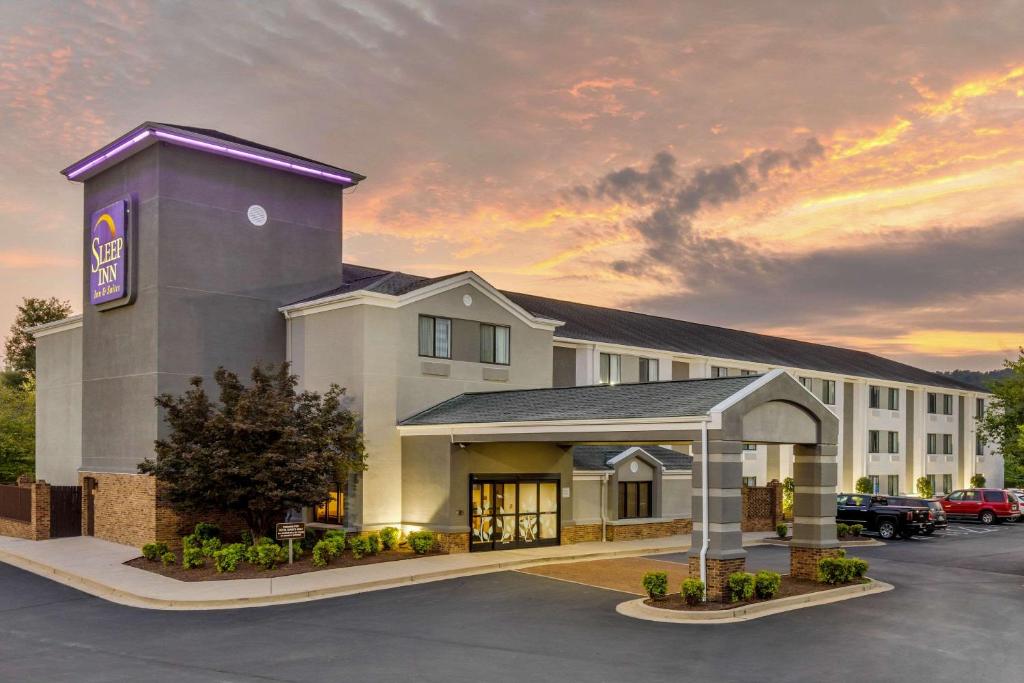 Sleep Inn & Suites Johnson City