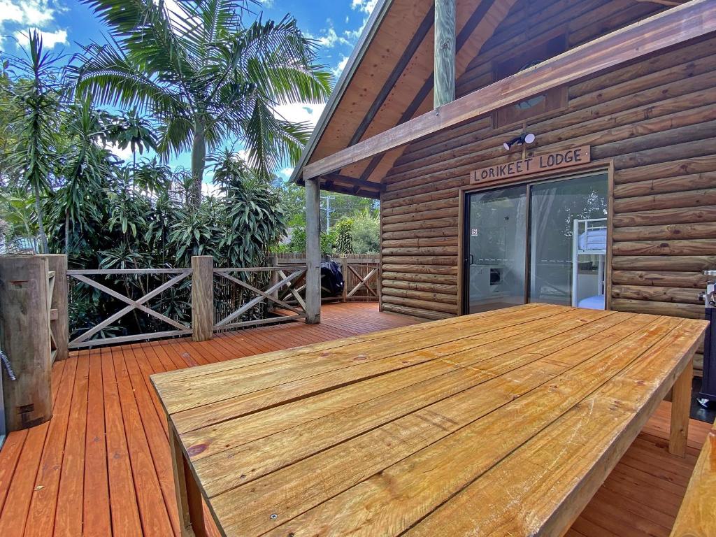 BELLES ON BALLOW - LORIKEET LODGE