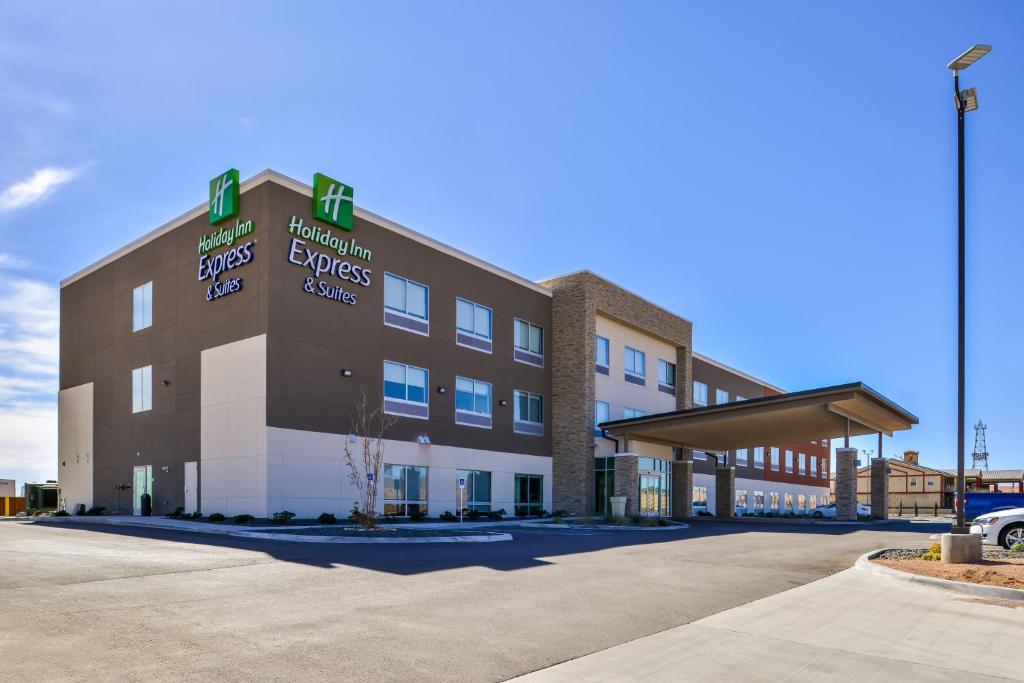 Holiday Inn Express & Suites - Van Horn, an IHG Hotel