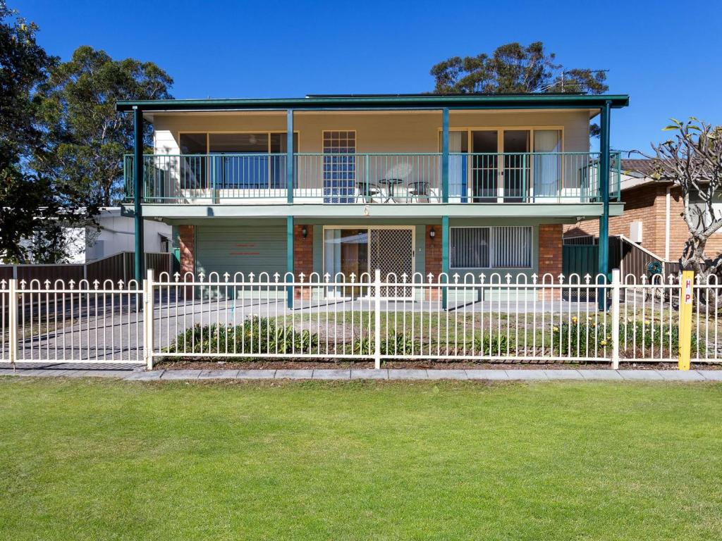 Close To The Myall River Pet Welcome