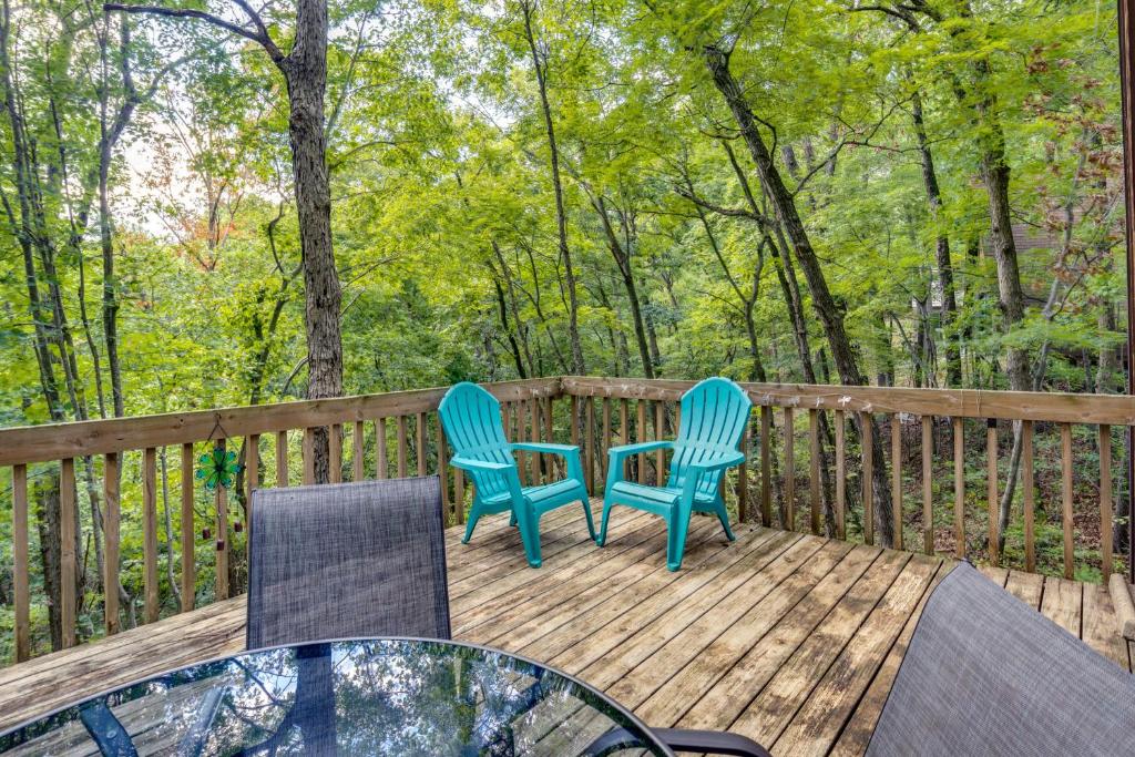 A-Frame Cabin in Rocky Mount with Furnished Deck!