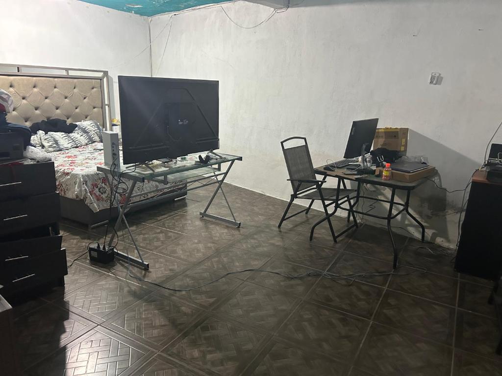 Casa Ayala tools