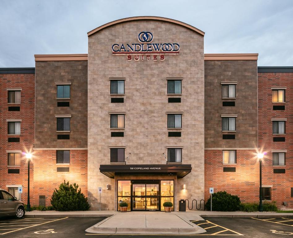 Candlewood Suites La Crosse, an IHG Hotel