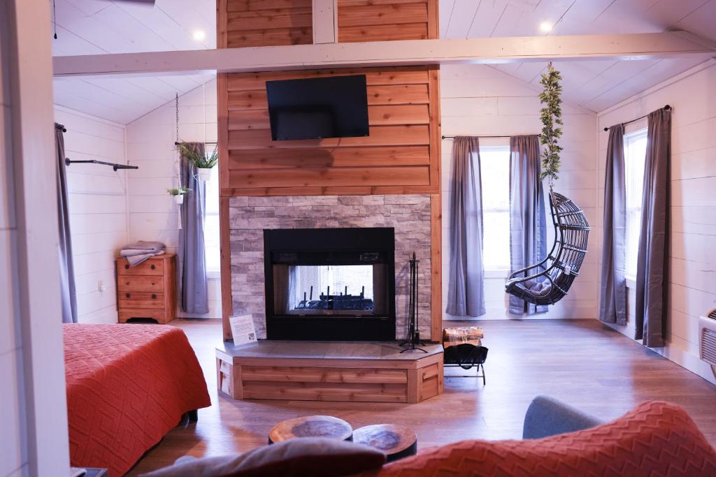 Avenwood Cabins