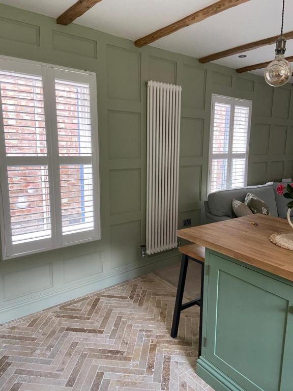 Ferry Lane Cottage
