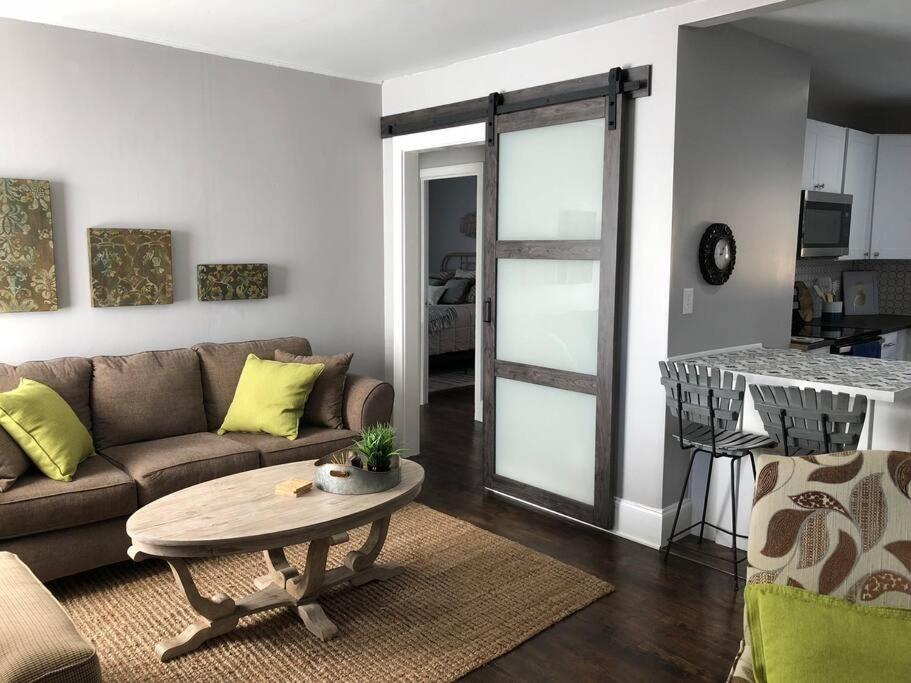 Renovated turn of the century downtown cottage