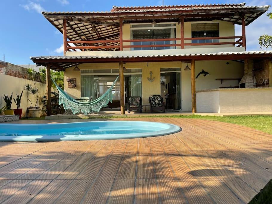 Villa Amarela