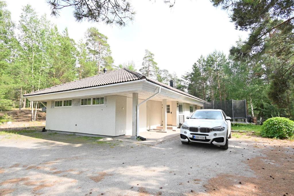 Spacious residential house with small jacuzzi
