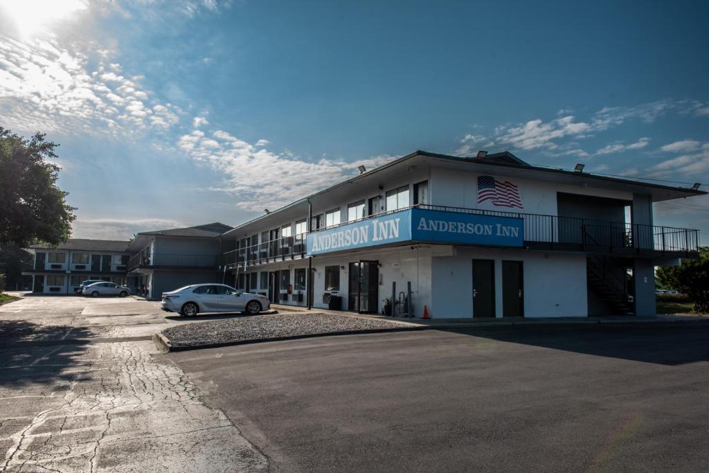 Anderson Inn, Anderson, Indiana
