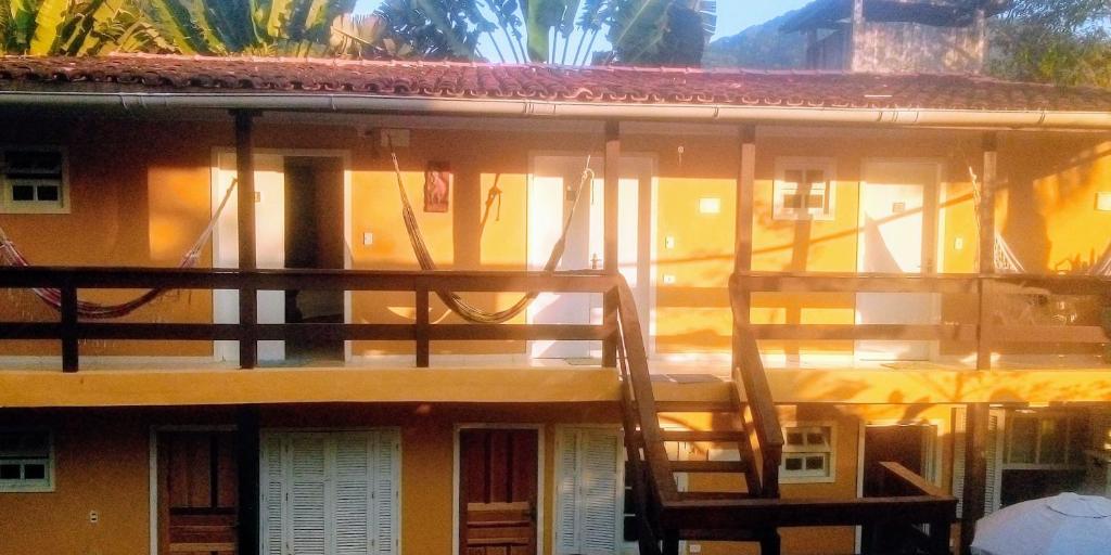 SUITES E CHALES PRIVADOS Rock's&Rose's home