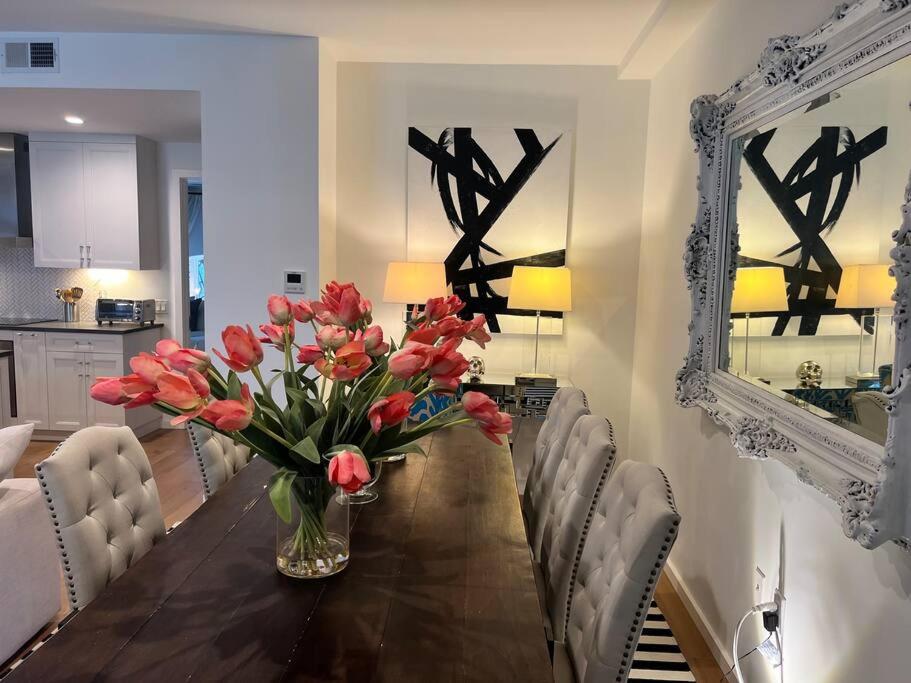 Greenwich Beach-2 Bedroom -Loft Apt