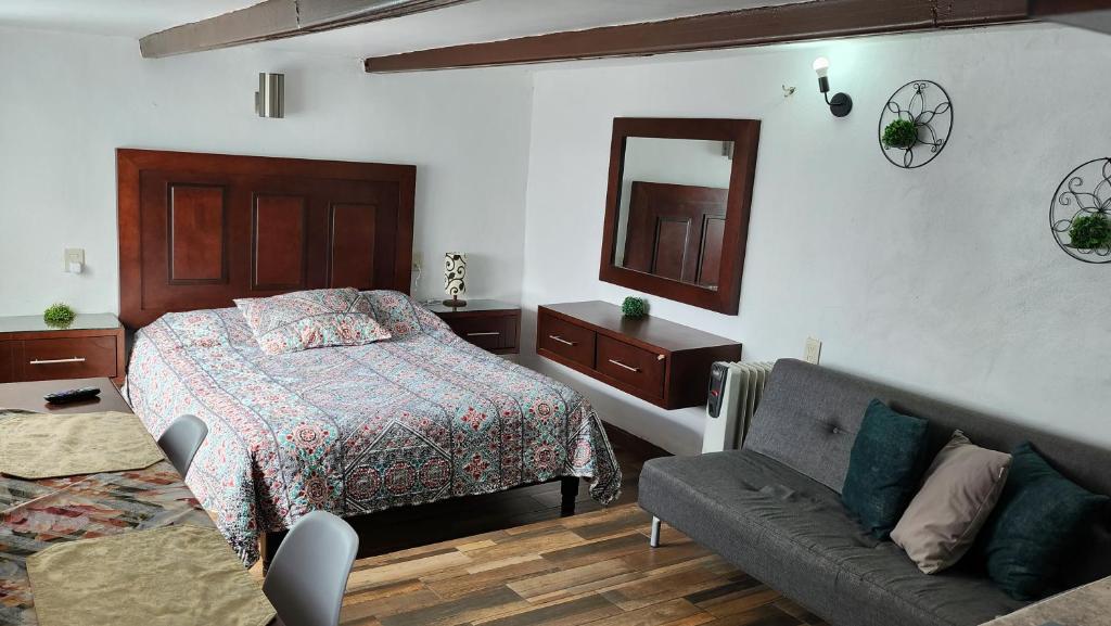 Depa #6 Tipo Loft en Planta Alta en Centro Histórico
