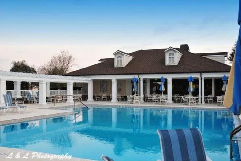 Lake Denham Patio Villa In The Villages