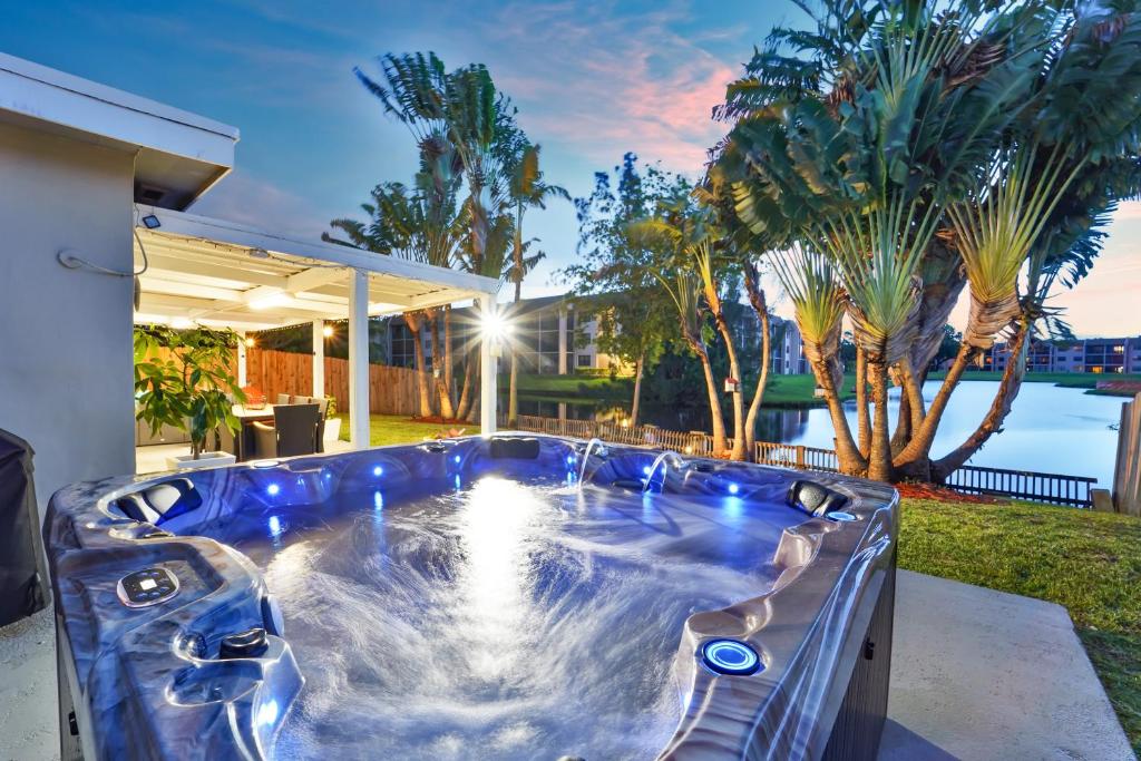 Waterfront Oasis Escape with 7 Seats Hot Tub!