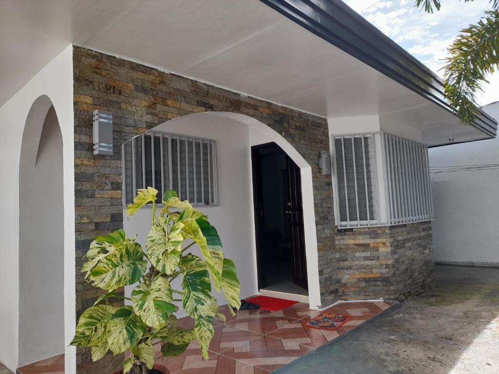 Silay DennisFhin Residence
