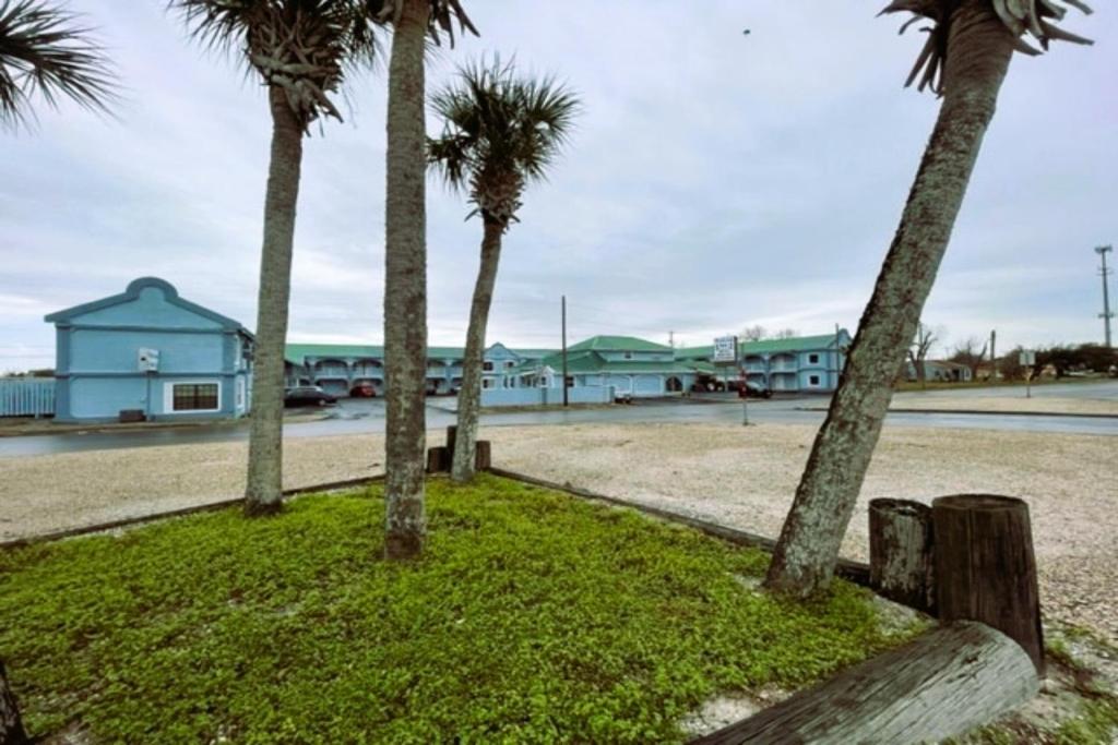 Pelican inn