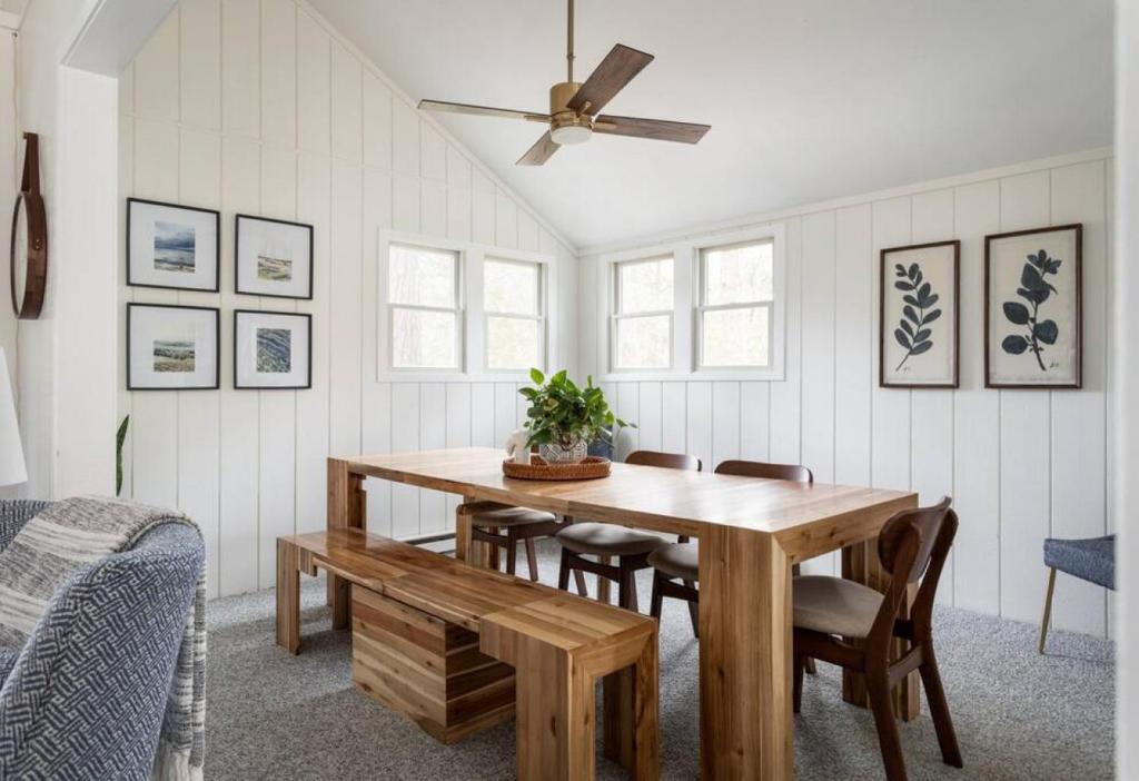 After Dune Delight, 5BR Home Near River