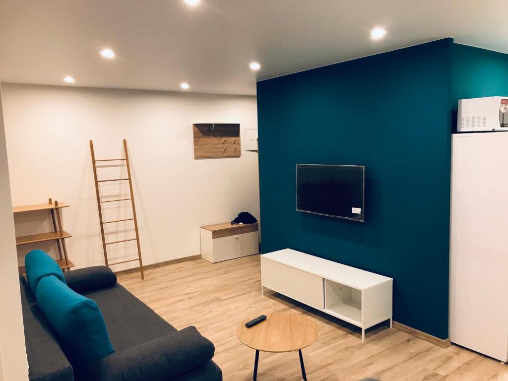 TF Apartment двокімнатні апартаменти в центрі міста